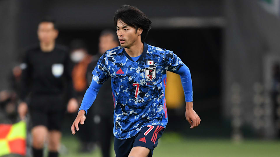 MF18/三笘 薫選手 | 選手・スタッフプロフィール2021 : KAWASAKI FRONTALE