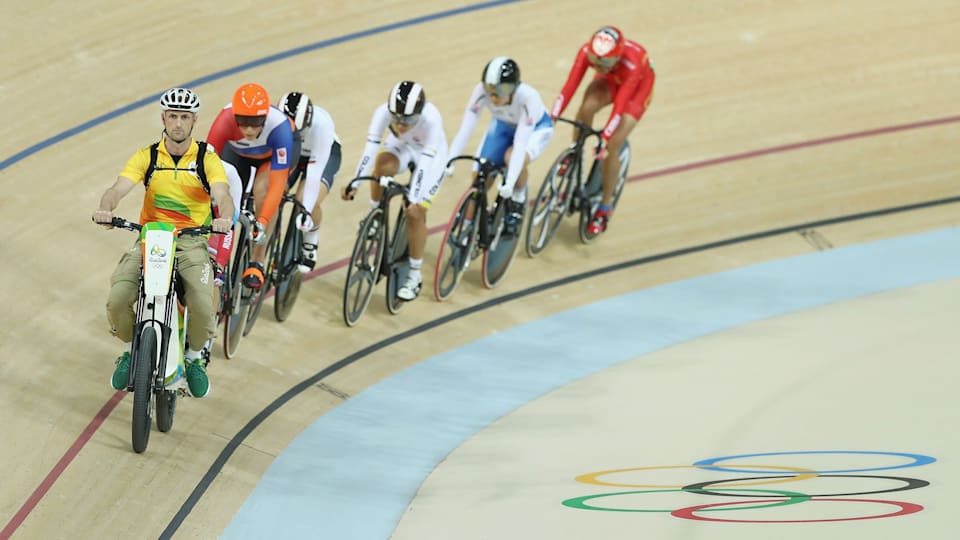 Rio 2016 volunteer setting the pace in the velodrome