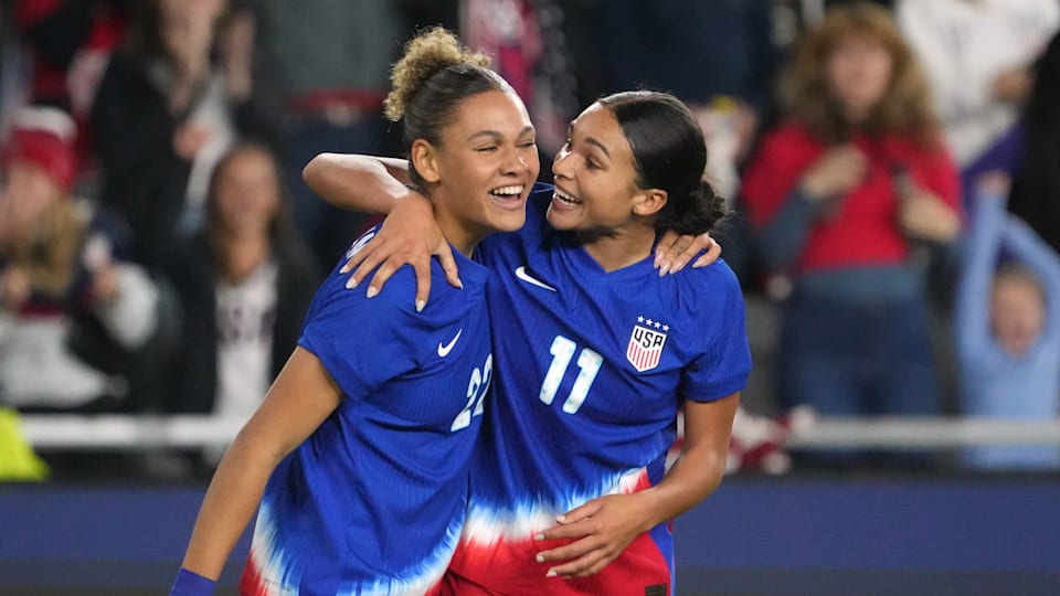 Us women's national soccer team watch online best sale