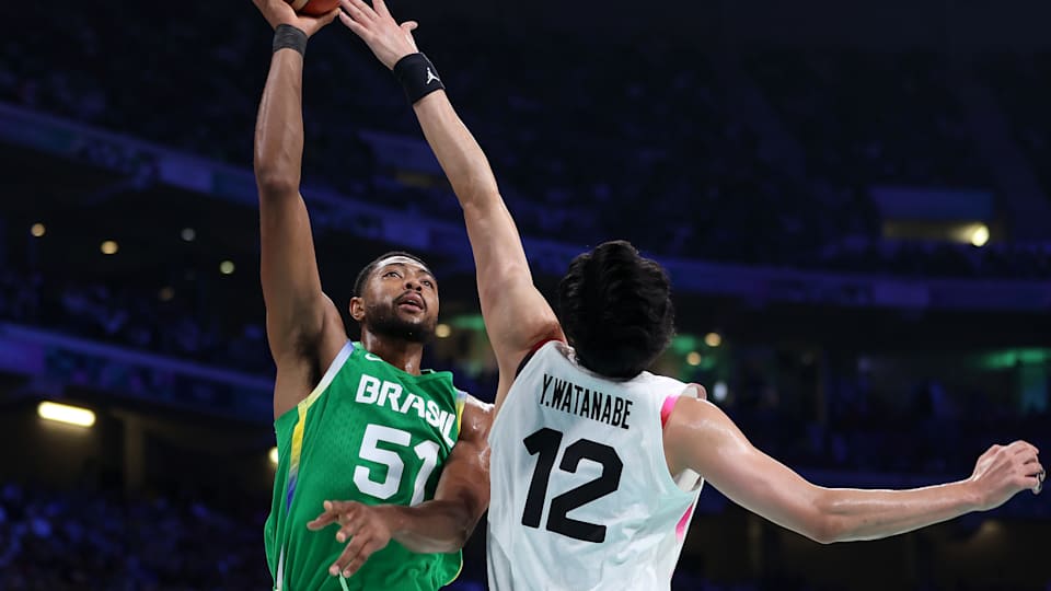 Brasil vence Japão no fim da primeira fase do basquete masculino dos