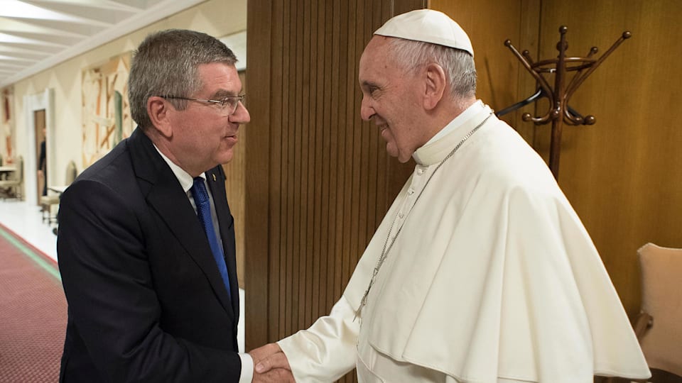 Pope Francis praises power of sport in Olympic message 