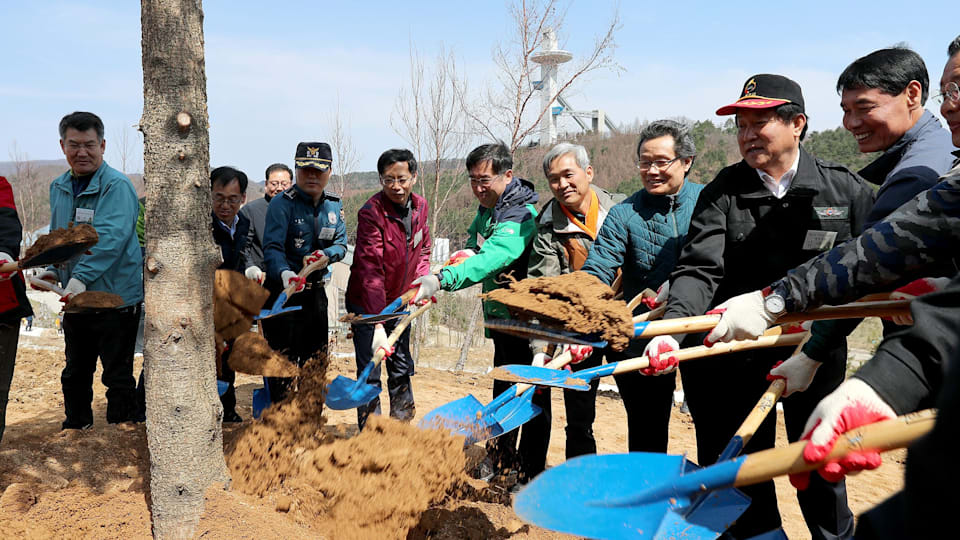 PyeongChang plants trees in celebration of Arbour Day