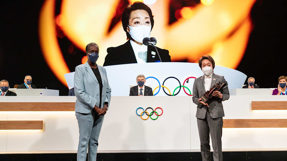 Le CIO décerne ses Trophées "Femme et Sport" 2021 à six défenseurs de l'égalité des genres – Hashimoto Seiko reçoit le Trophée mondial
