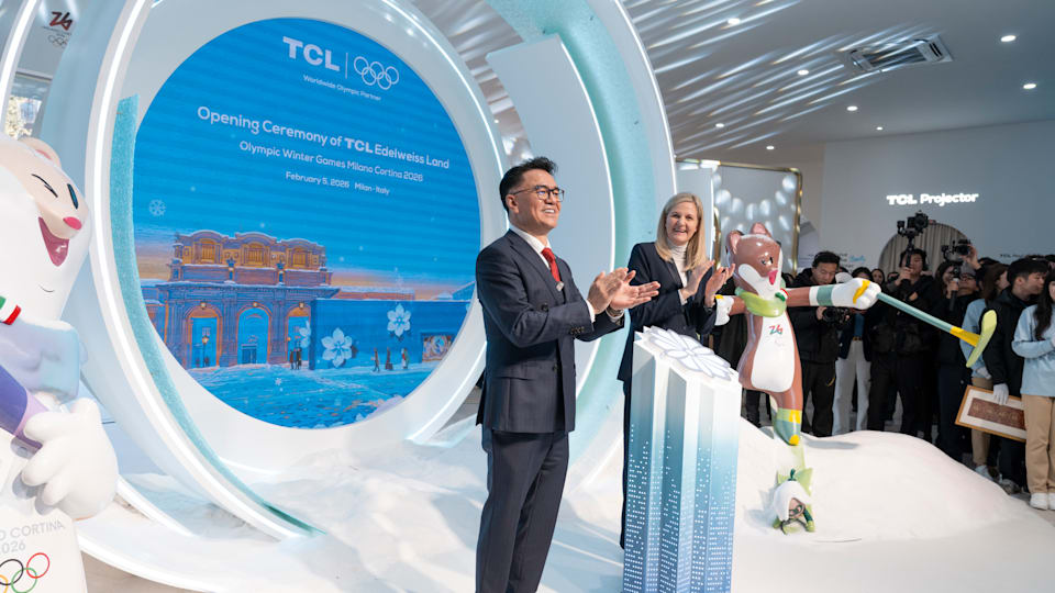 050226_IOC Pt_TCL Showcase Opening_Milan Central Train Station_MICO26_Meyer_DSC7050