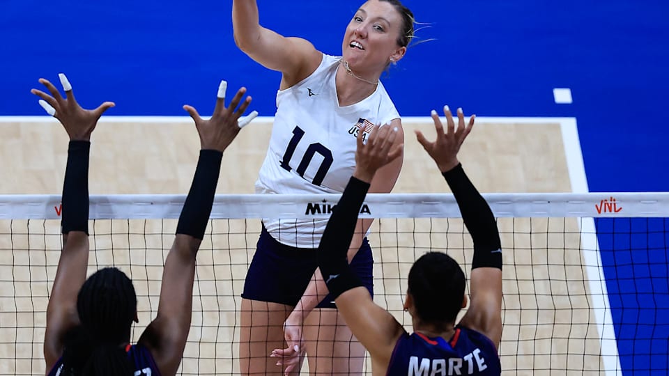 How the USA women's volleyball team are warming up for Paris 2024 in ...