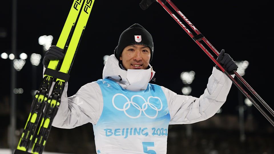 速くおよび自由な ノルディック複合 渡部暁斗、ラストスパートの接戦で銅メダル スポーツ選手