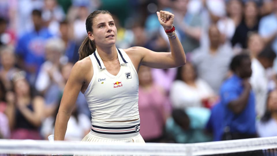 Get to know Emma Navarro, the rising tennis star making waves at the 2024  US Open