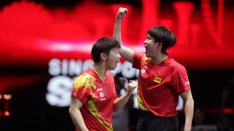 World Table Tennis Singapore Smash 2024 Wang Chuqin and Wang Manyu win