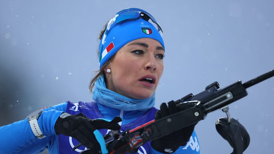 Italian biathlete Dorothea Wierer in action during the women's 10km pursuit at Beijing 2022.