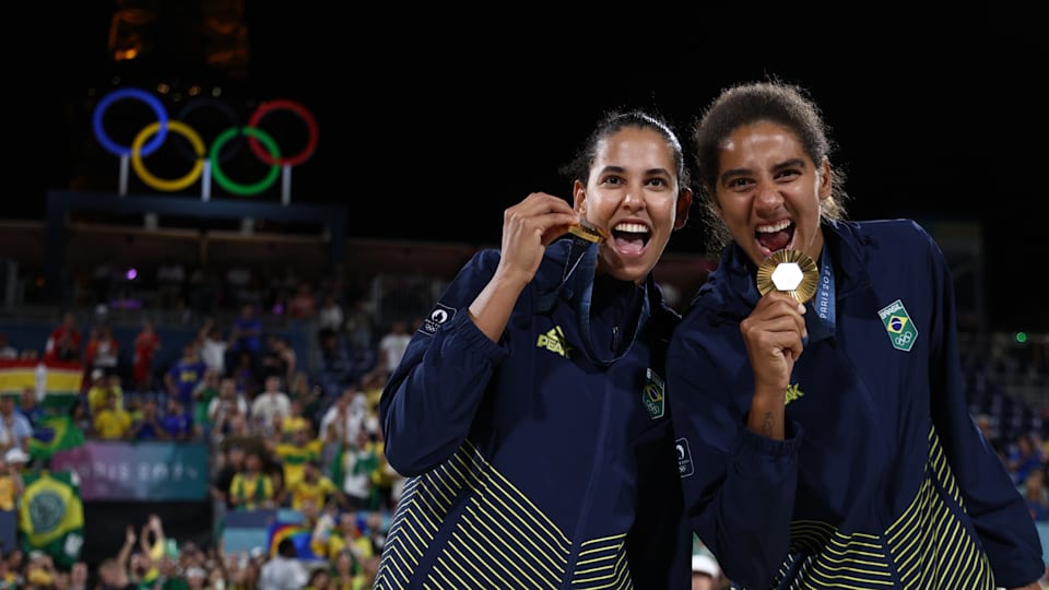 Duda e Ana Patrícia, ouro no vôlei de praia