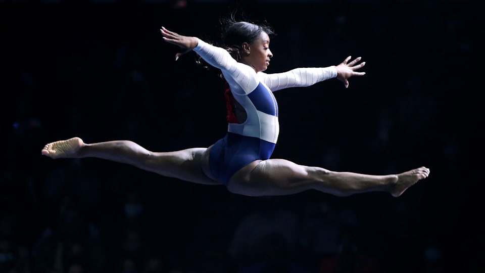 Simone Biles performs during the Gold Over America Tour