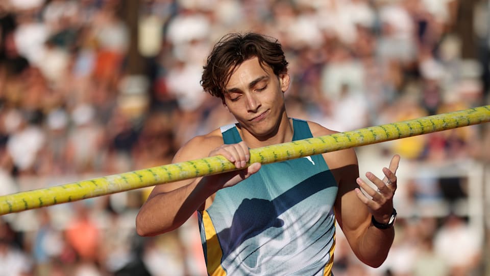 2024 Stockholm Diamond League Mondo Duplantis wins at home but