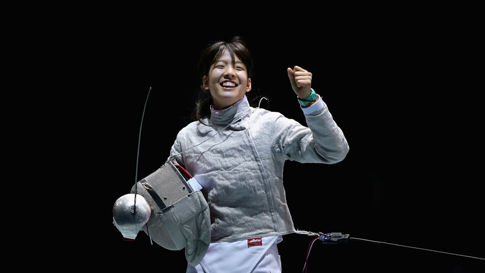 お歳暮 のし 江村美咲が個人5位、団体は日本13位【フェンシング】女子 スポーツ選手