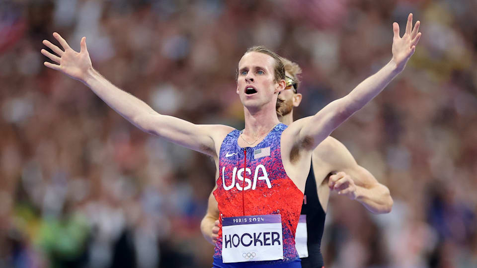 Paris 2024 athletics USA's Cole Hocker storms to shock men's 1500m