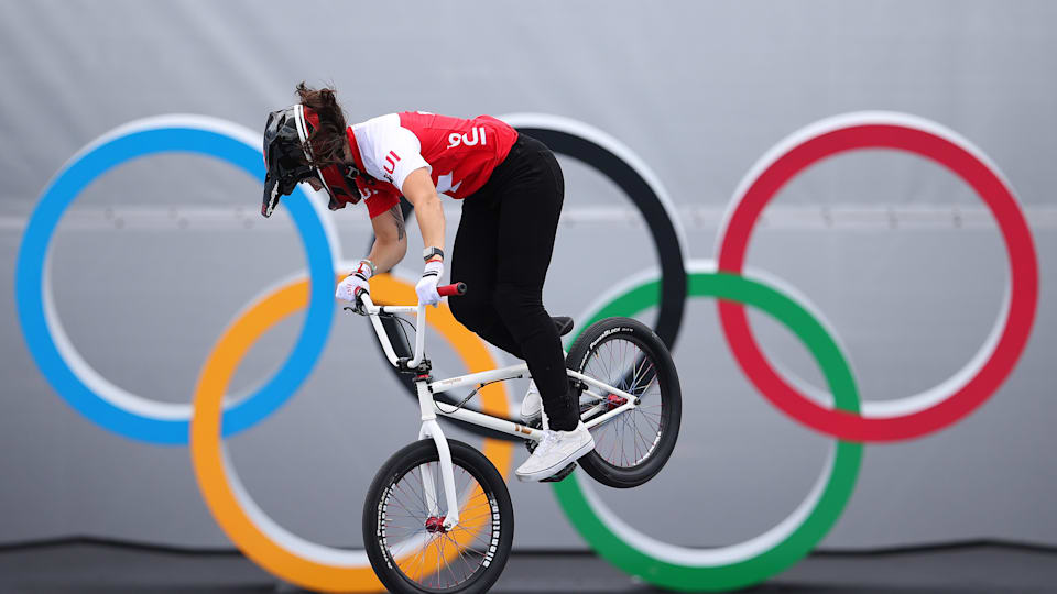 Who are the Tokyo 2020 Olympics BMX freestyle women s finalists