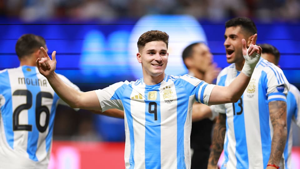 Хулиан Альварес