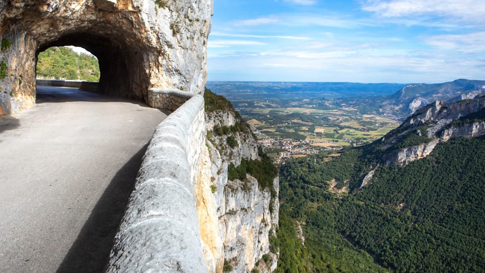 Combe Laval: the splendid roads of the Vercors Massif 