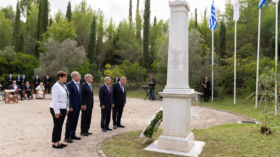 Le centenaire de la commission exécutive du CIO célébré à Olympie