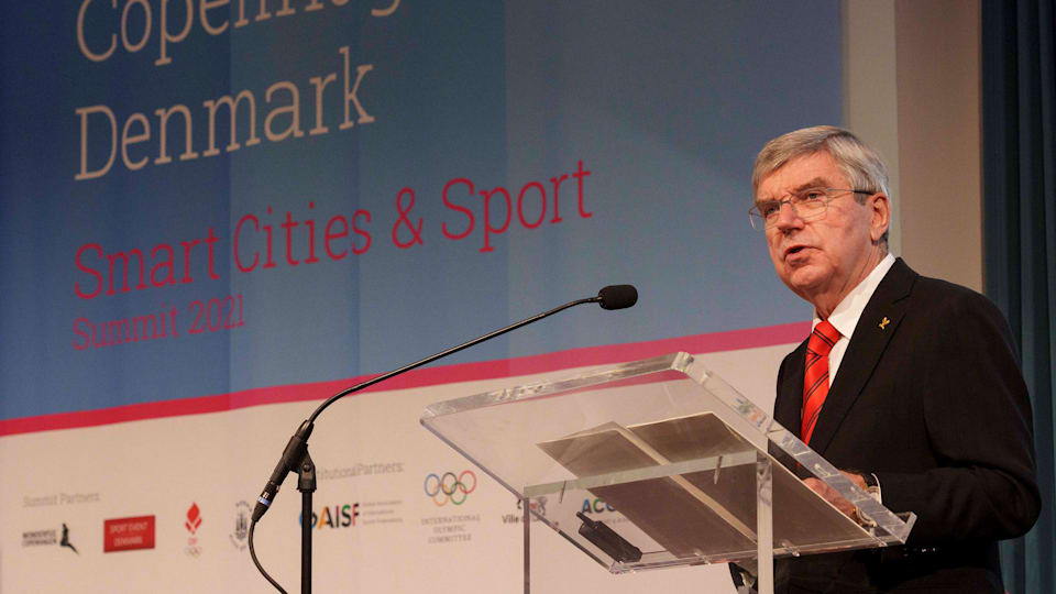 "Le sport peut sauver des vies" – Le président du CIO prend la parole au Sommet "Smart Cities and Sport"