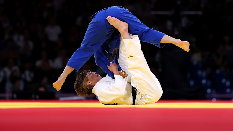 パリオリンピック柔道日本代表金メダル第1号48KG 角田夏美直筆