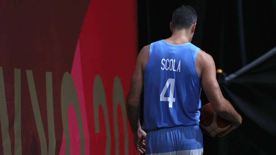 Luis Scola