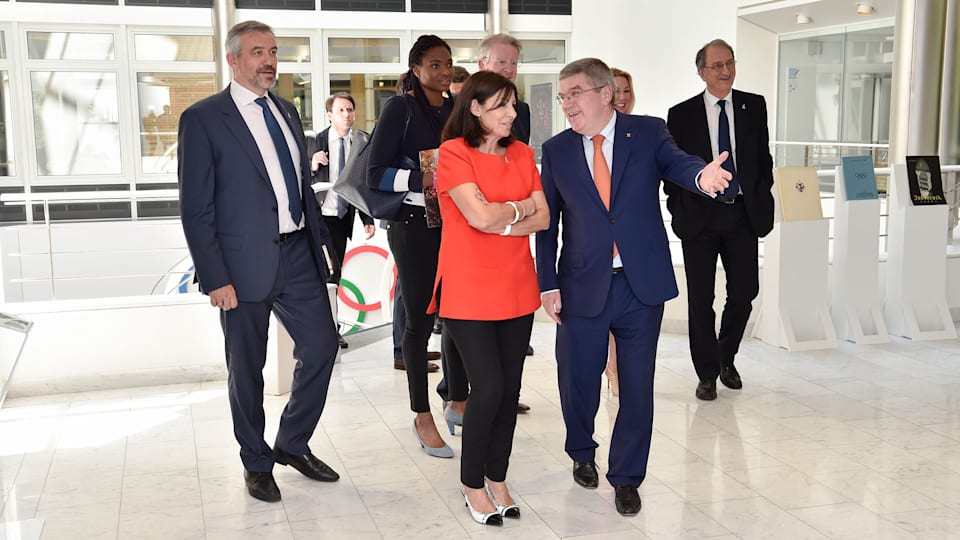 Paris Mayor highlights Paris 2024 candidature during visit to IOC