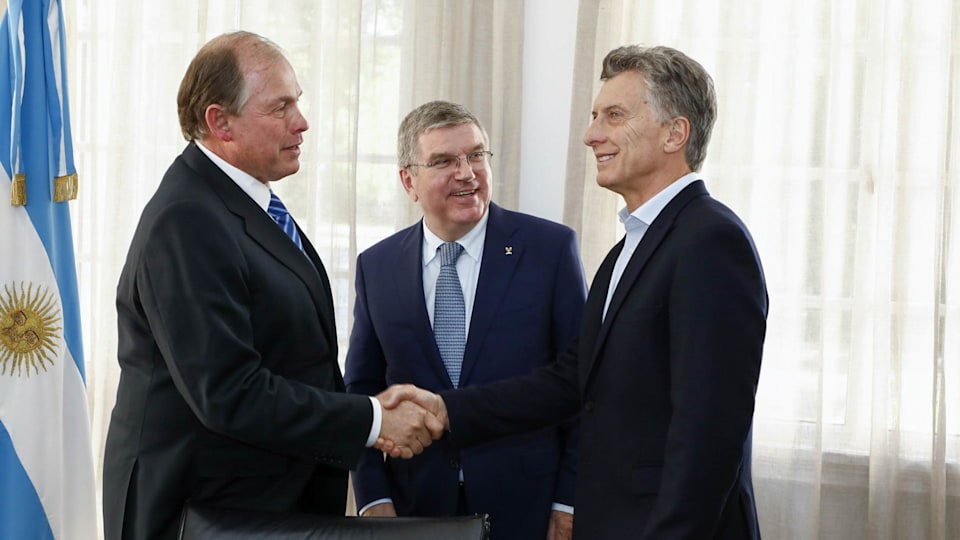 IOC President Bach meets Argentinean President Macri in Buenos Aires