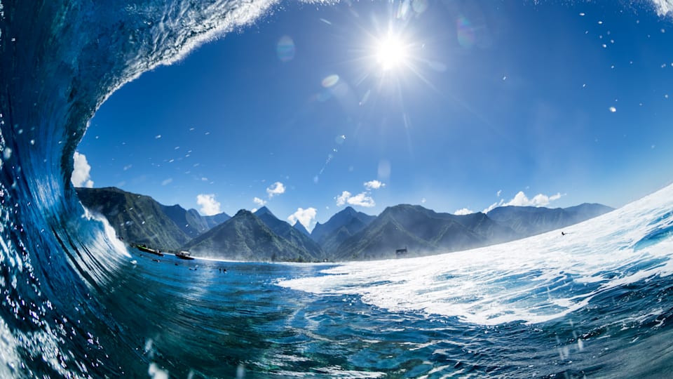 Inside the iconic wave of Teahupo'o Tahiti