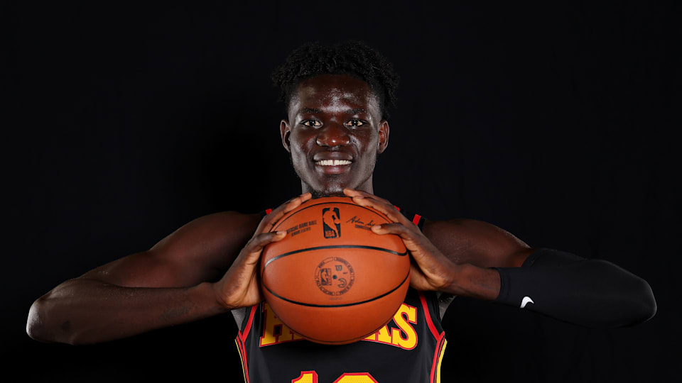 NBA A la decouverte de Mouhamed Gueye le Senegalais de 20 ans qui veut briller avec les Hawks d Atlanta