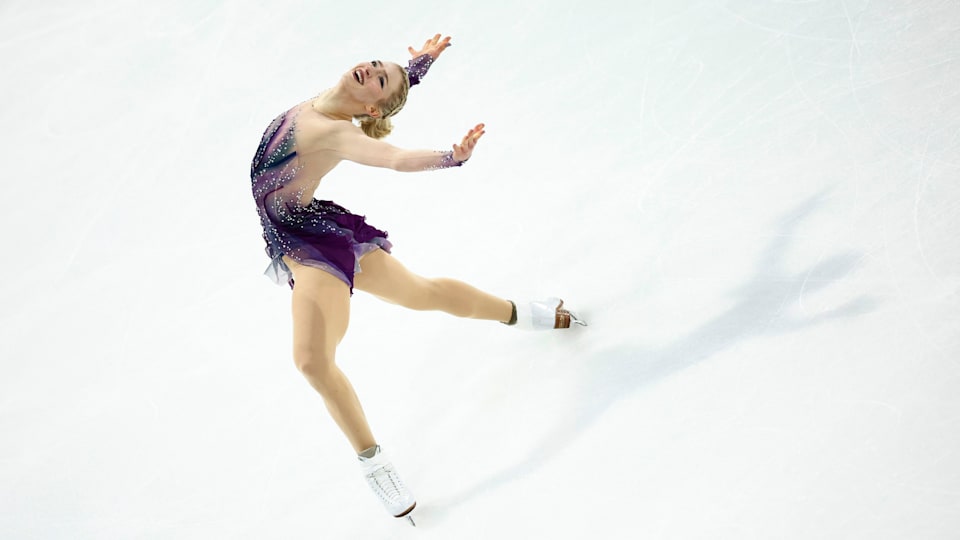 Figure skating, Grand Prix de France 2024 Amber Glenn holds off Higuchi Wakaba for first GP triumph