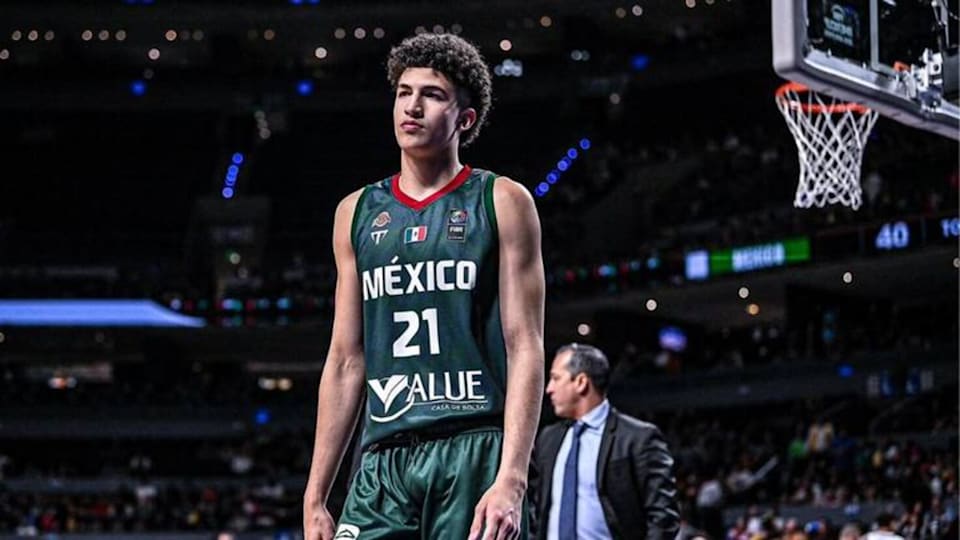 Quién es el basquetbolista mexicano Karim López, uno de los mejores prospectos para el Draft de la NBA 2026?