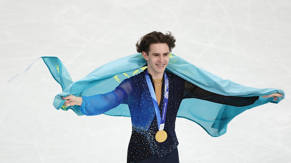 フィギュアスケート男子シングル ミハイル・シャイドロフ「デニスが道