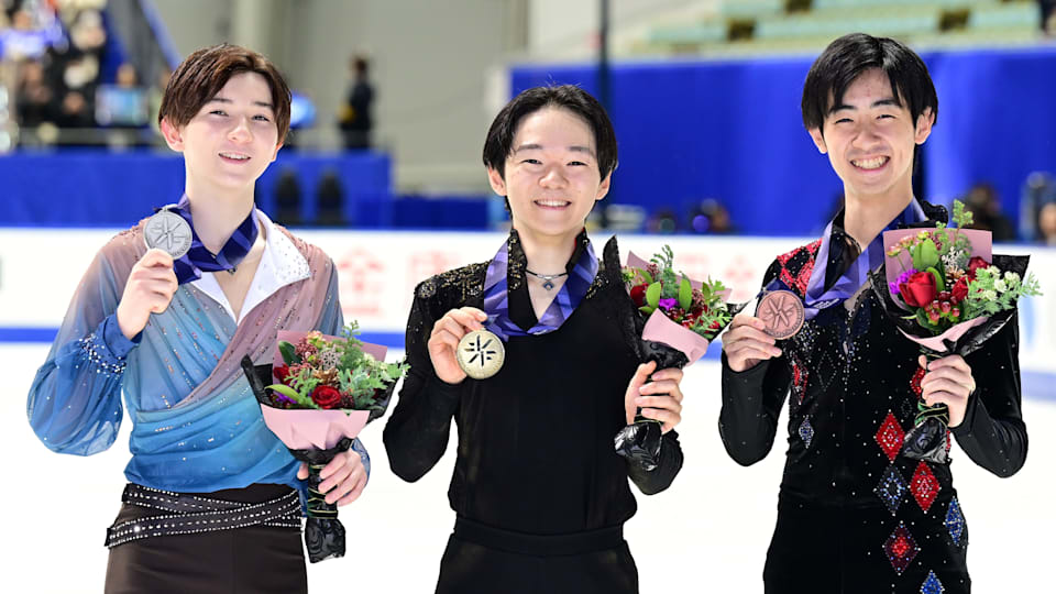 鍵山優真が男子シングル初優勝「全部出せた」…2位は16歳の中田璃士丨