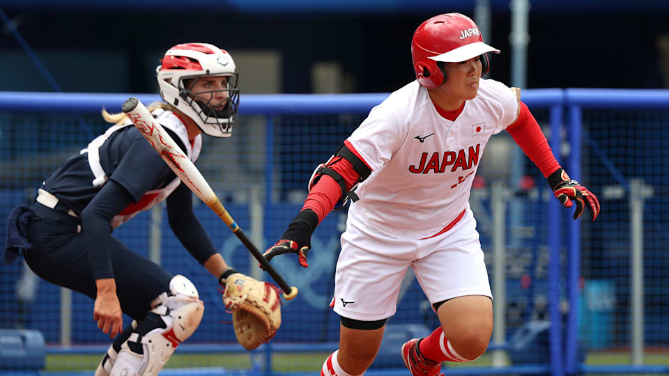 ヨネックス オリンピック日本代表モデル 2枚セット MADE IN JAPAN 日本代表が2連勝…アメリカ合衆国代表に9-5で勝利｜日米対抗ソフト