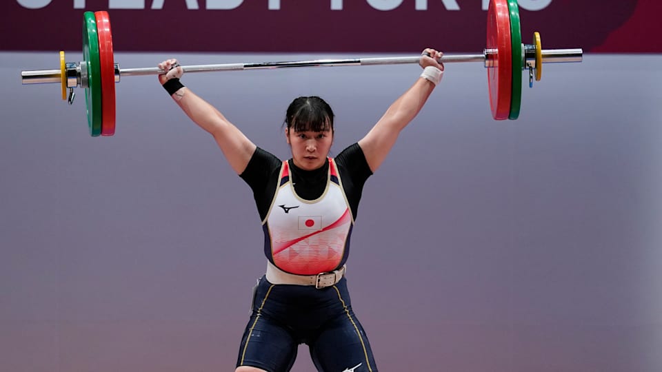 ウエイトリフティング】世界選手権8日日：女子76キロ級の石井未来が15