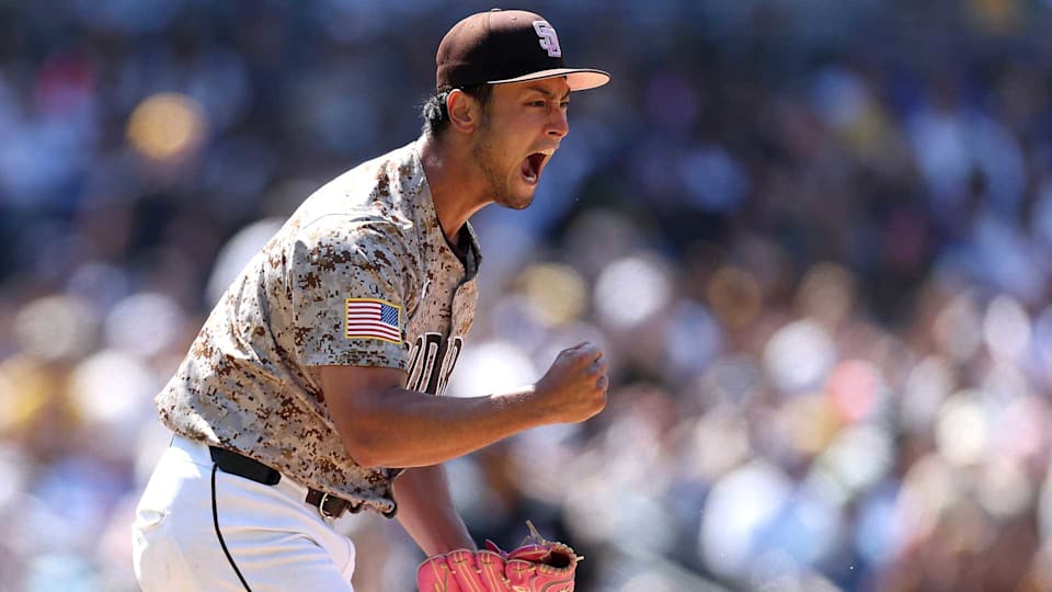 実投球 ダルビッシュ有 LAドジャースvsパドレス 大谷翔平 MLB topps