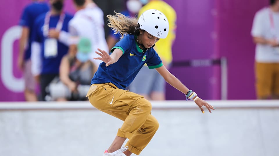 Prata em Tóquio 2020, Rayssa Leal completa 14 anos