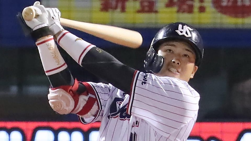 スポーツストア プロ野球】9月20日｜ヤクルト・村上が通算100本塁打達成、清原氏 スポーツ選手