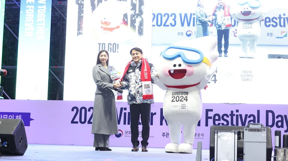 チャウヌTmoney 2023 2024 ASTROチャウヌTmoneyカード 2024年訪問年 PR大使 - メルカリ