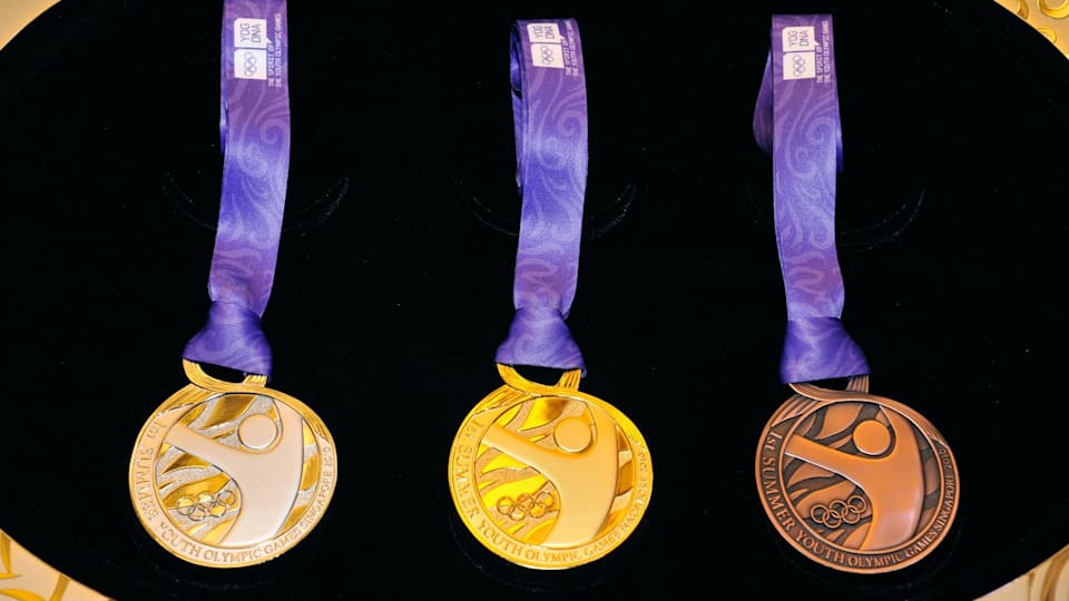 Singapore_2010_medals_hero