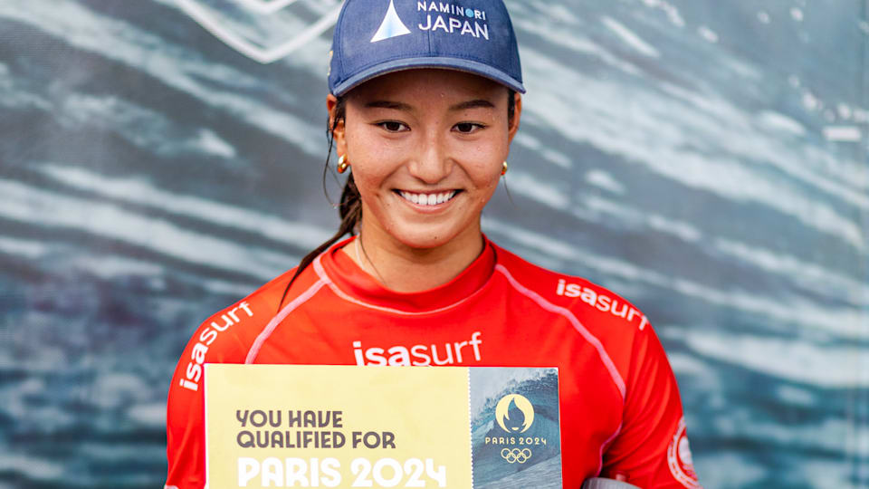 パリ五輪　サーフィン日本代表　松田詩野　psa10 パリ五輪日本代表の松田詩野が公式YouTubeチャンネルを開設