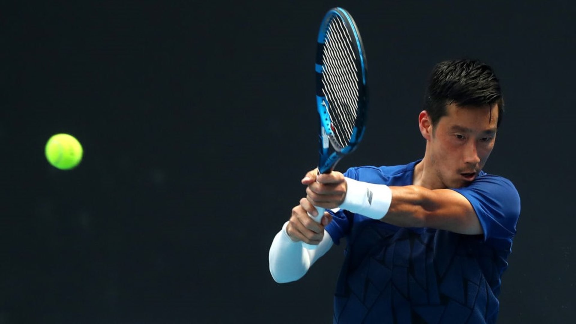 杉田祐一が2回戦へ：【テニス】テニス殿堂選手権が開幕