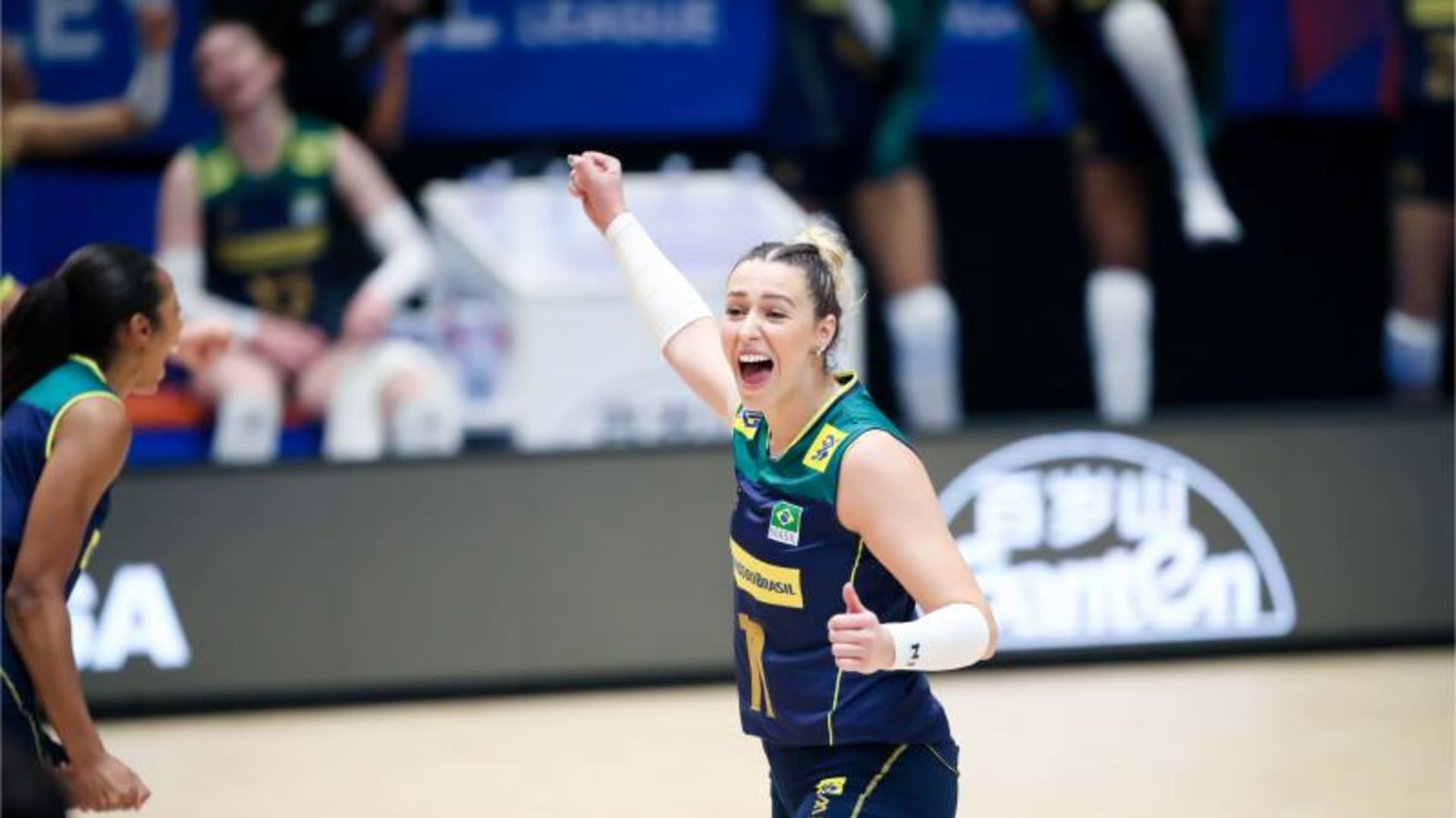 Vôlei feminino é ouro nos Jogos Pan-Americanos de Guadalajara - Vermelho