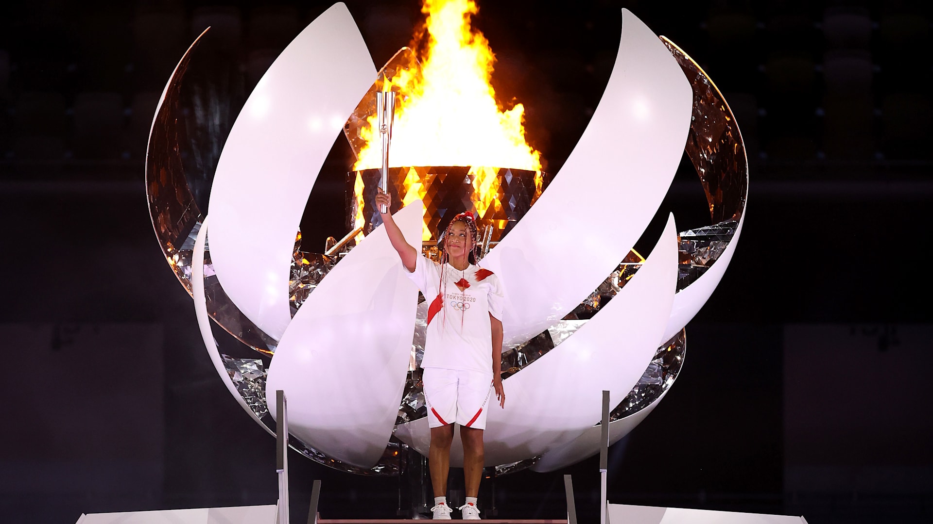 yume      opening ceremony Naomi Osaka lights the Olympic Cauldron as Tokyo 2020 gets
