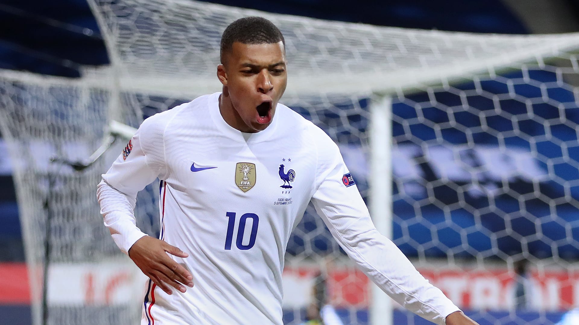 Kylian Mbappe didn't take part in photo shoot with France