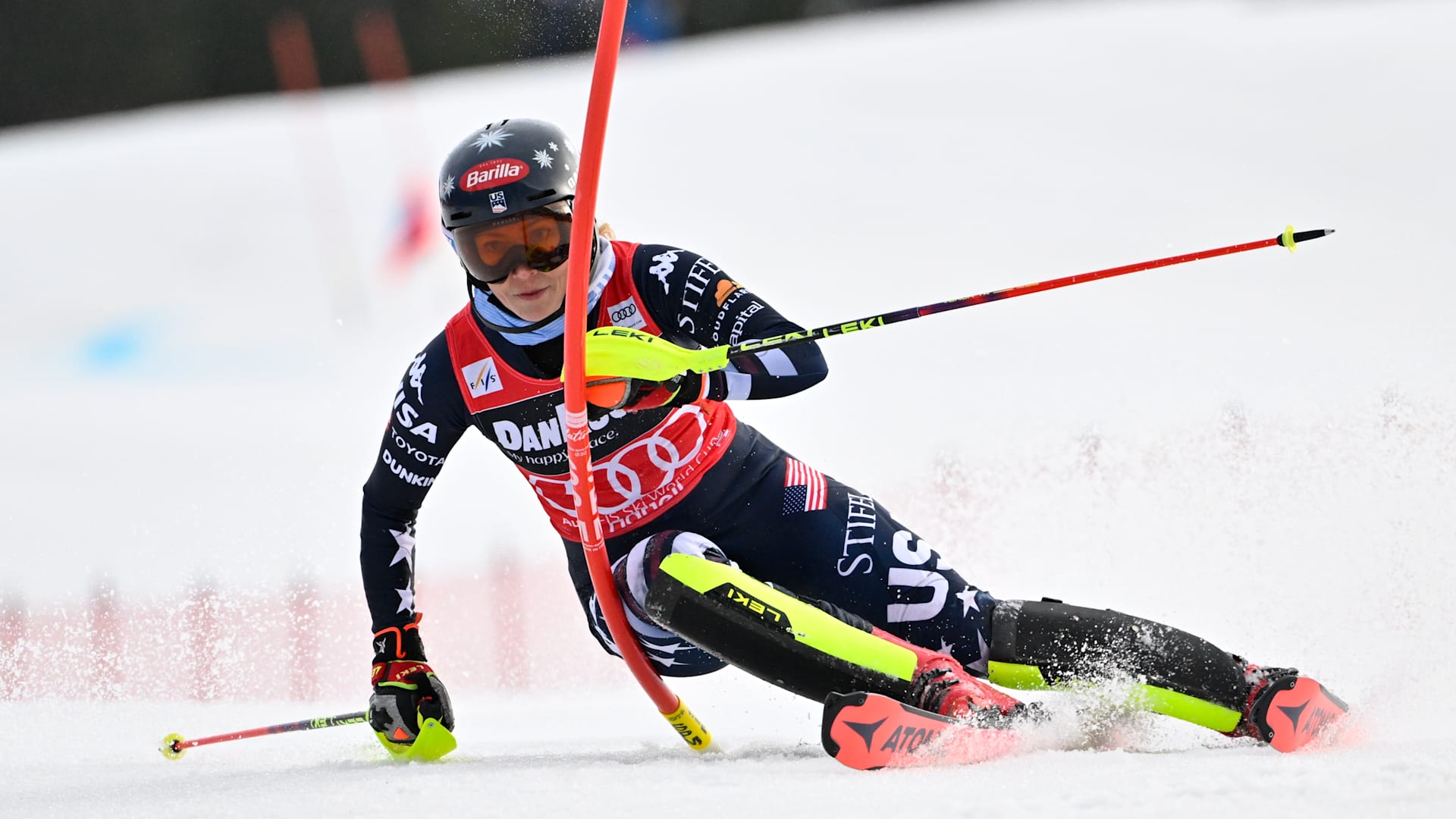 Mikaela Shiffrin makes history in Lillehammer with slalom victory