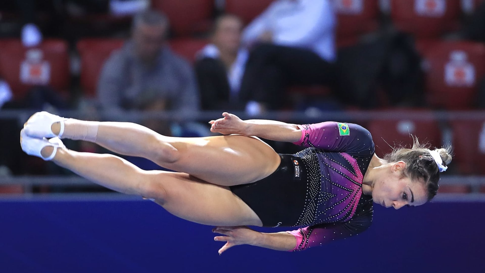 Camilla Lopes Gomes e Rayan Castro são convocados para a ginástica de  trampolim em Paris 2024, image size:1920x1080