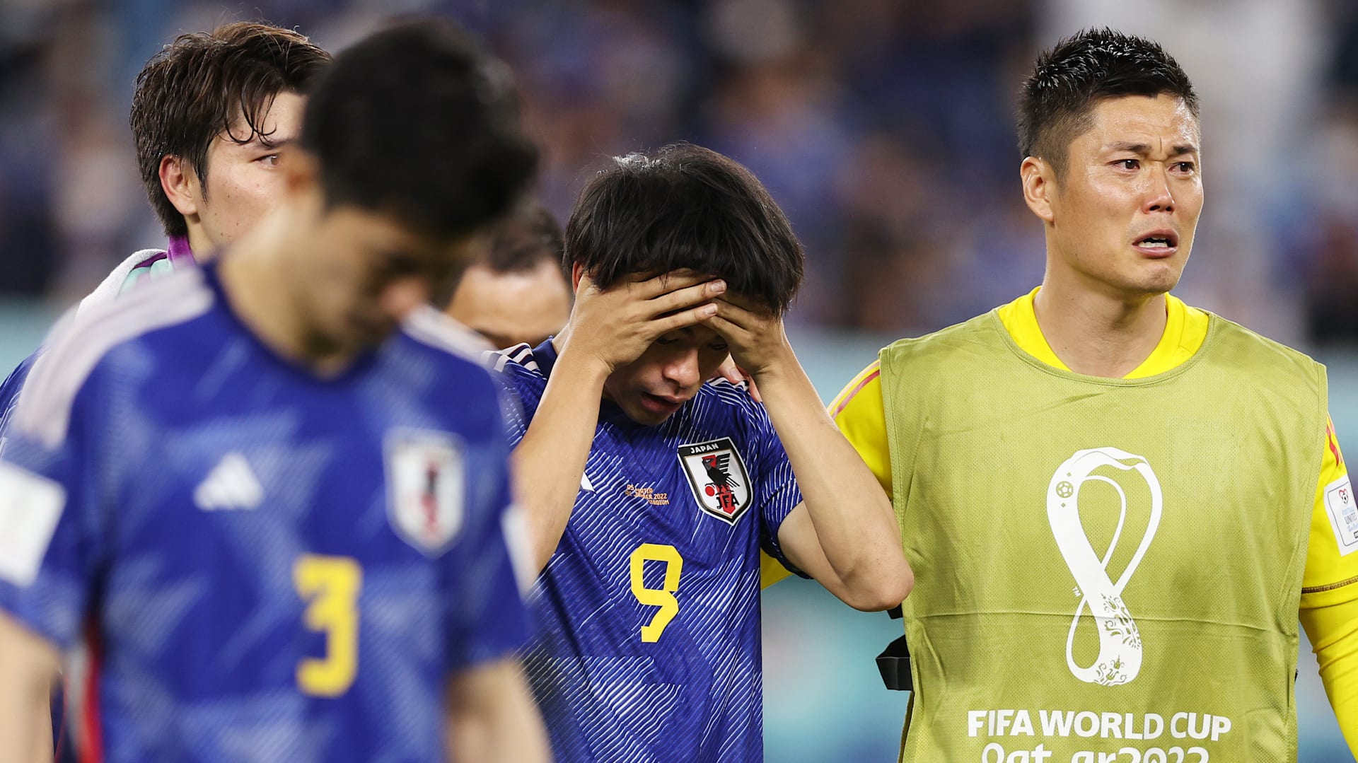 サッカーフランス代表 ポール・ポグバ 直筆サイン入り写真 ワールドカップ 三笘薫 三笘薫 直筆サイン入りW杯2022サッカーボール | THE DUGOUT