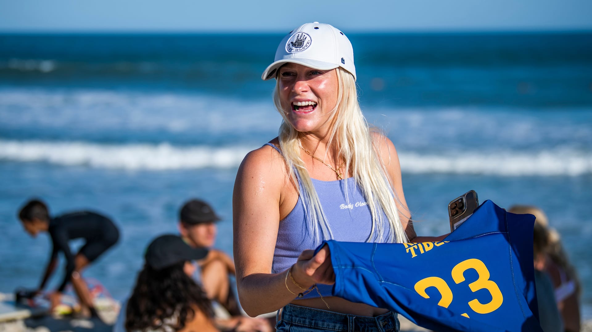 Tatiana Weston-Webb projeta apoio da torcida brasileira em Saquarema:  'Entra na mente dos competidores' - Vídeo Dailymotion