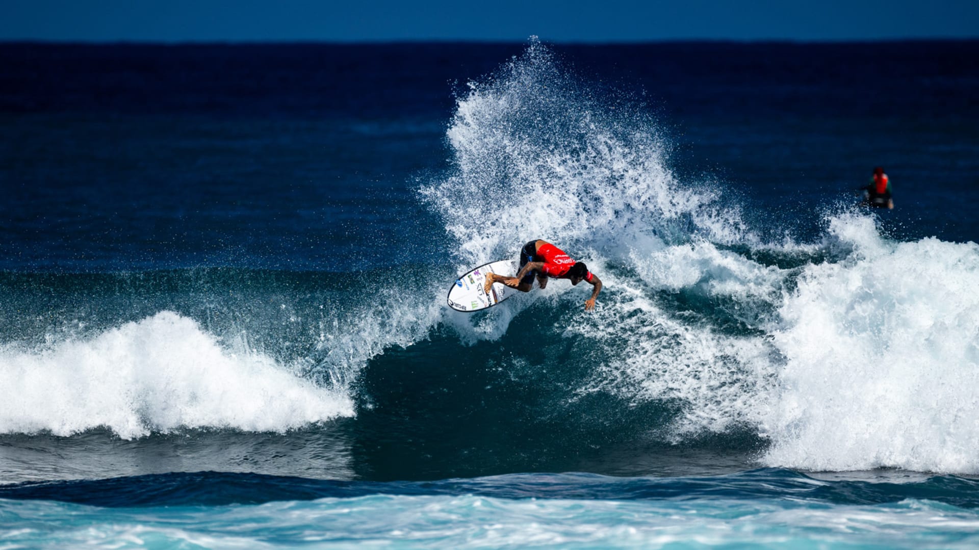 Brasil e Portugal terminam primeiro dia do ISA Games 2024 de Surfe